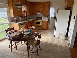 5th image of 2292 Belle Haven Rd