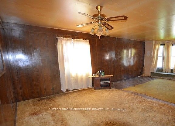5th image of 264 Mary St