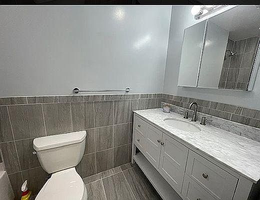 4th image of 2248 E 59th Pl #2
