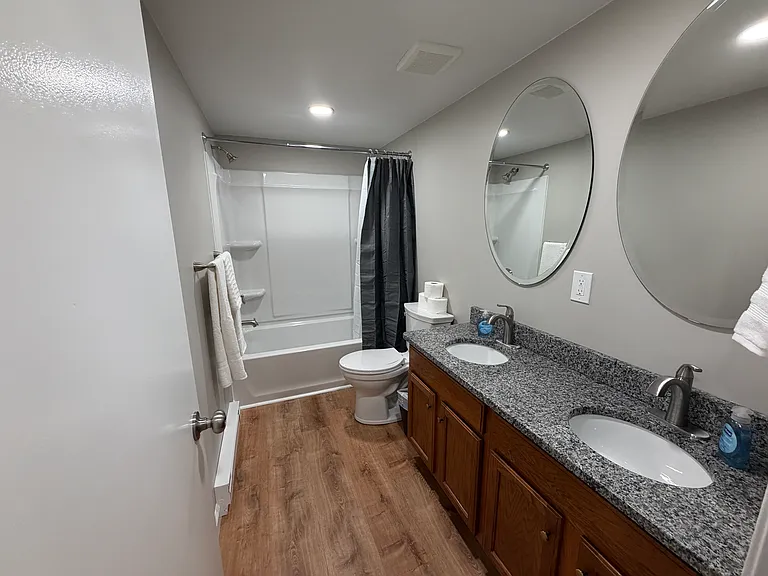 5660 Lancaster St #5670-5 — Photo 12