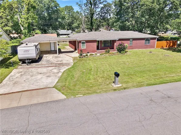 4509 N 32nd St, Fort Smith, AR 72904