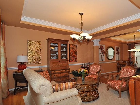 5th image of 1066 Bayswater Dr