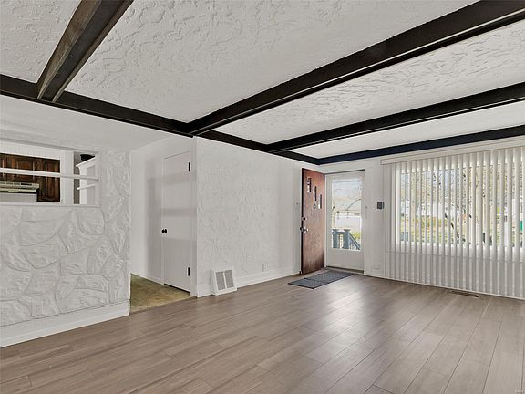 5th image of 10116 Ashbrook Dr