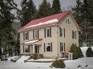 2536 County Line Rd, Champion, PA 15622