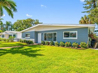 2805 46th St S, Gulfport, FL 33711