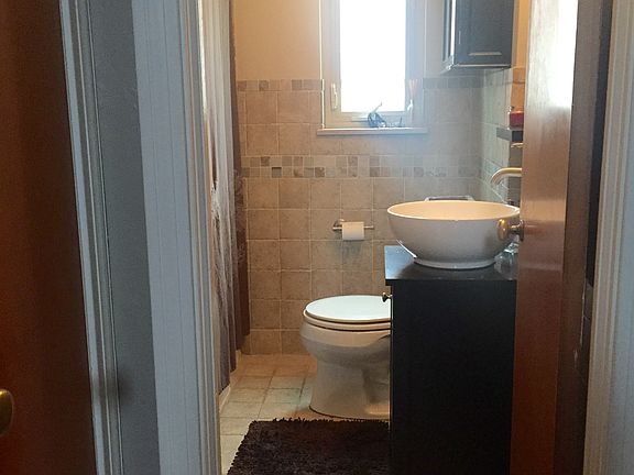 3rd image of 10109 Halcyon Dr