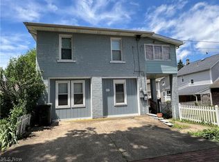 919 Sunshine Ct NW, Canton, OH 44708