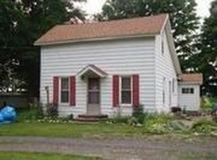 10840 Brown Rd, Jonesville, MI 49250