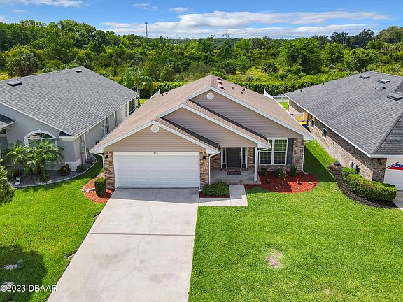 3rd image of 512 Coral Trace Blvd