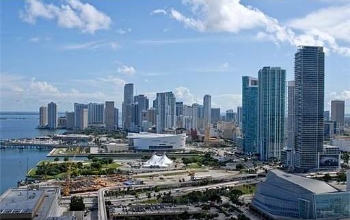 4th image of Bayshore Dr