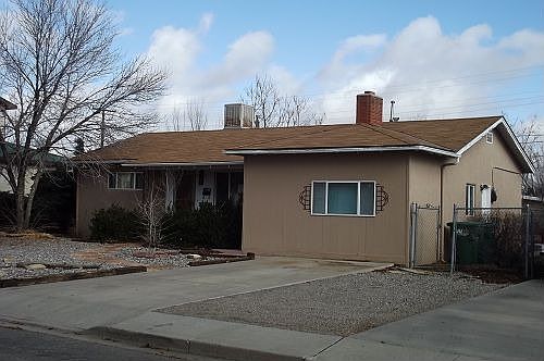 3rd image of 2304 N Cochiti Ave