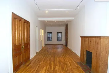 Rented by Rapid Realty Cobble Hill