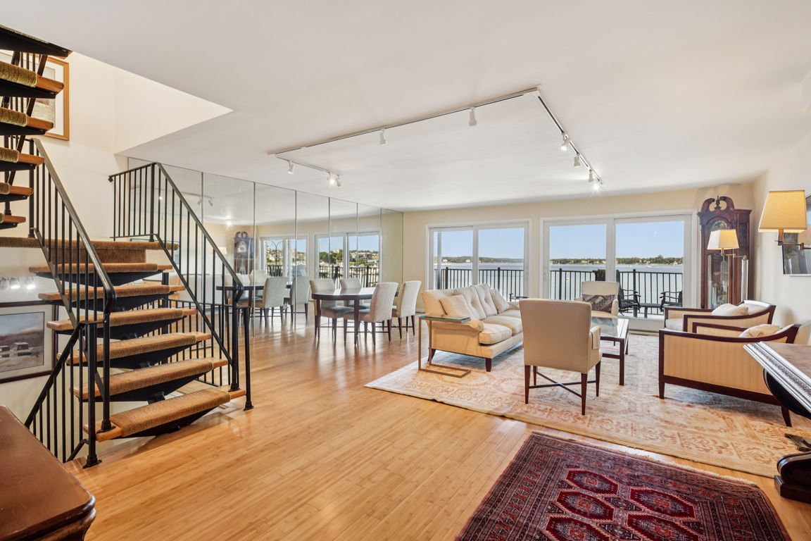 next background image