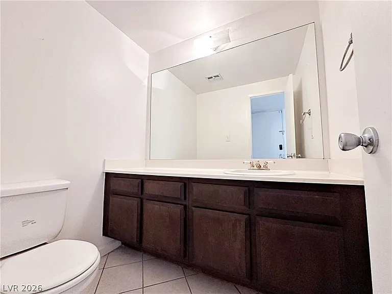 674 Rolling Green Dr #674 — Photo 15