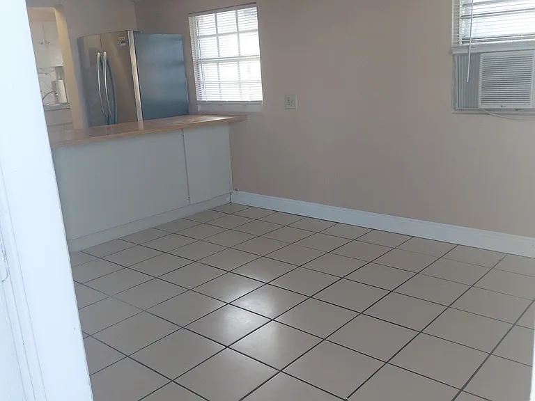 3330 SW 88th Ct — Photo 15