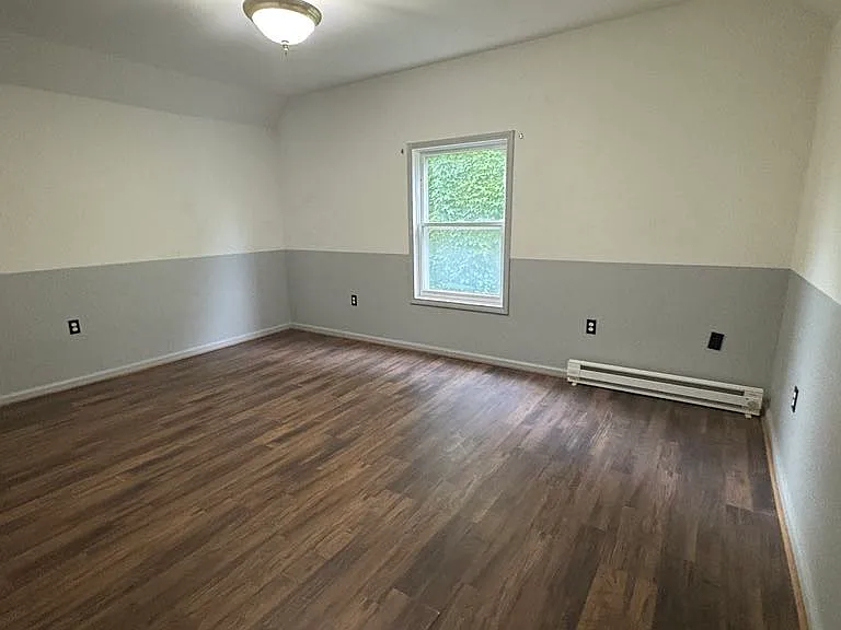 84 Ewing St #1 — Photo 2