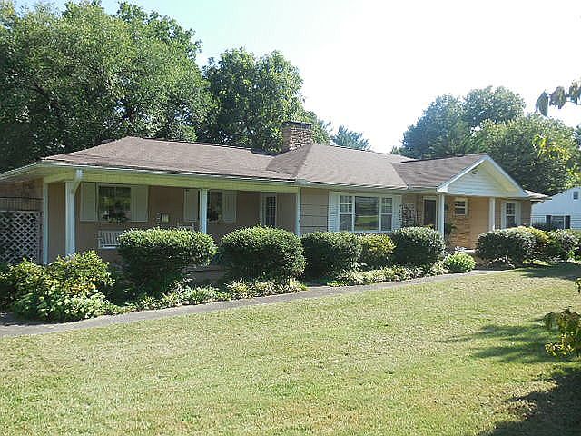 1st image of 5816 Green Valley Dr