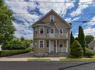 36 Vervena St, Cranston, RI 02920