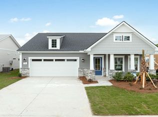 135 Summerwind Dr, Summerville, SC 29486