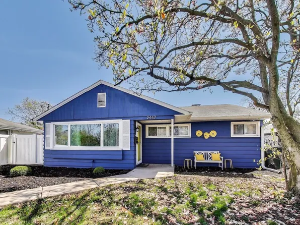 2447 Crescent Rd, Homewood, IL 60430