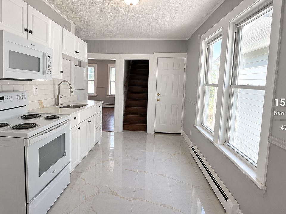 1st image of 15 Alton St #2