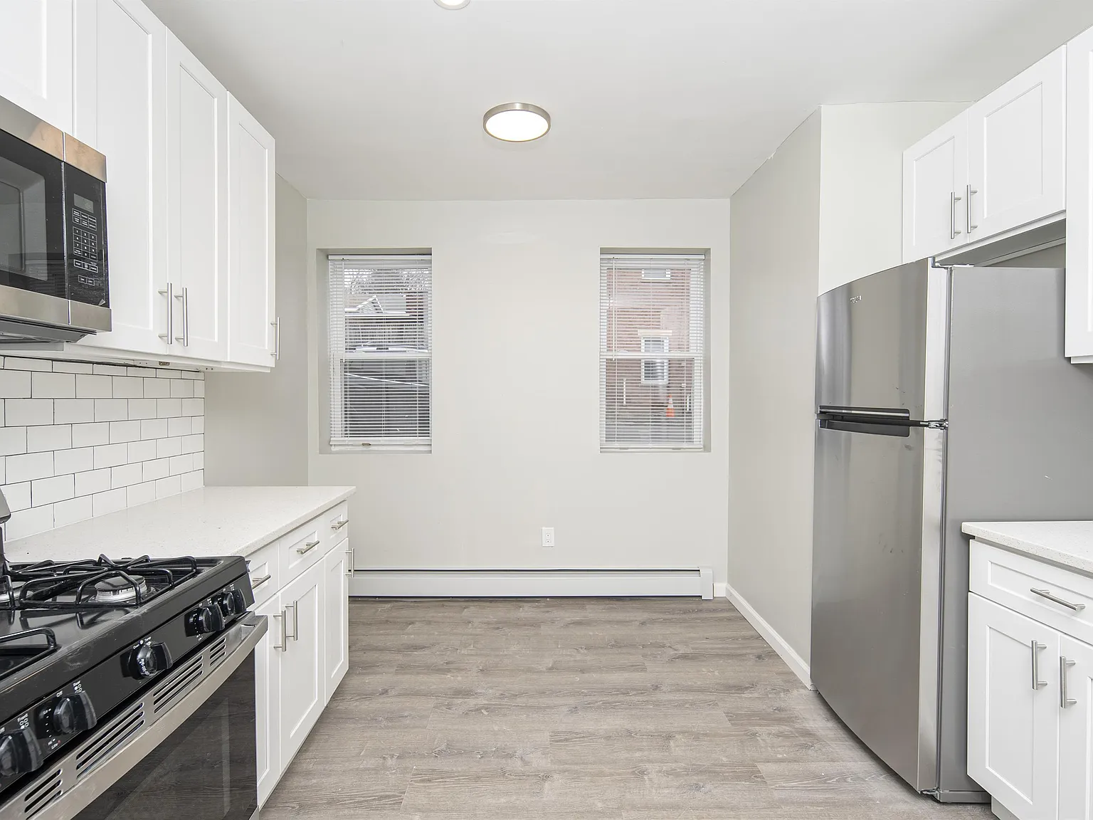 51 14th Street — Photo 3