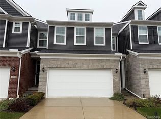 4811 Broomfield Way, Lake Orion, MI