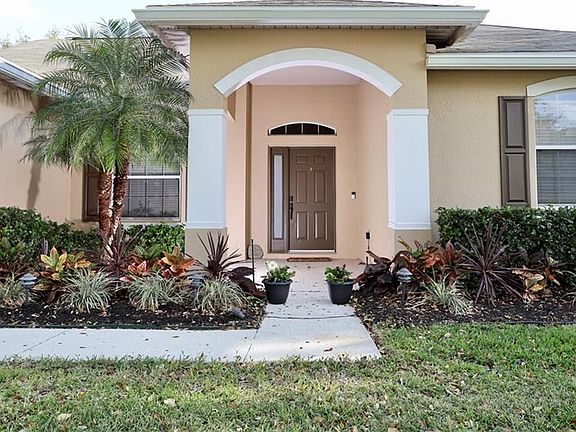 4th image of 10506 Via Lugano Ct