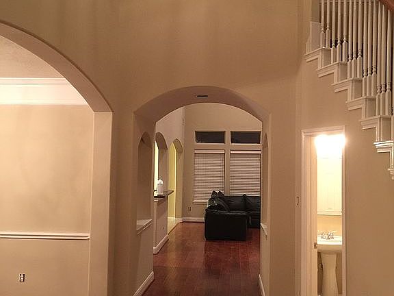 4th image of 10130 Pine Flats Dr