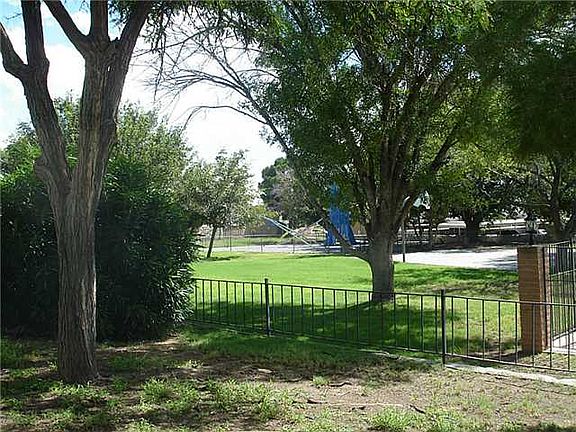 5th image of 223 Montebello Dr #223