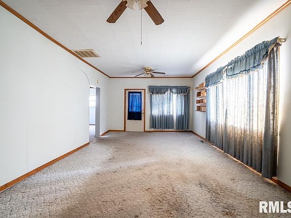 4th image of 803 S Cockrum St