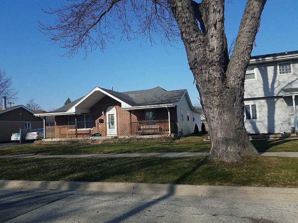 2nd image of 10918 Lombard Ave