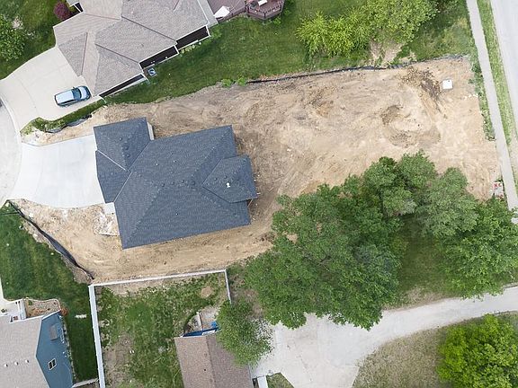 2nd image of 11456 Yecker Ave