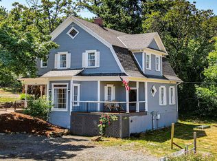 370 C St, Scotts Mills, OR 97375