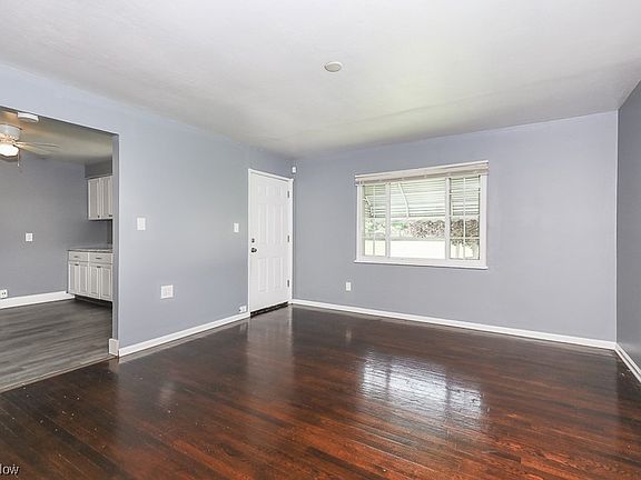 2nd image of 4001 W 146th St