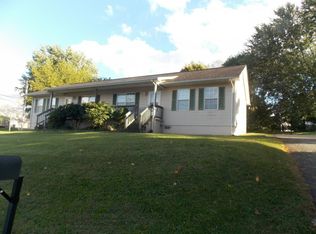 2104 Randolph St, Bristol, VA 24201