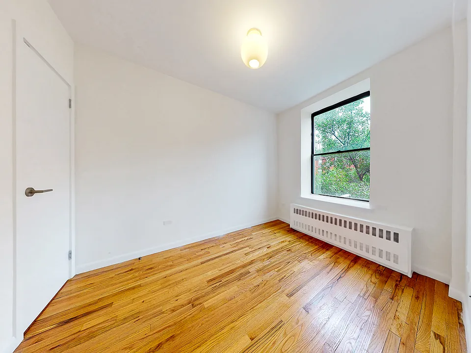 117 W 116th St #5B