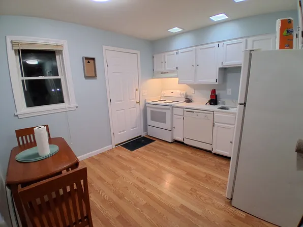 220 Mascoma St #2, Lebanon, NH 03766