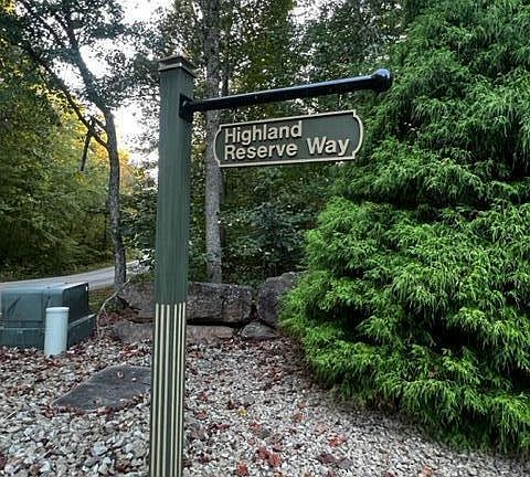 2nd image of 158 Highland Reserve Way