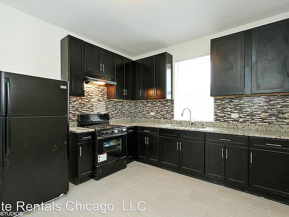 4th image of 7549 S Saginaw Ave #3456426