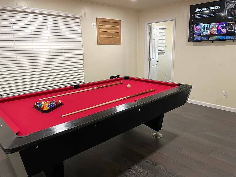 6807 Bender Dr — Photo 7