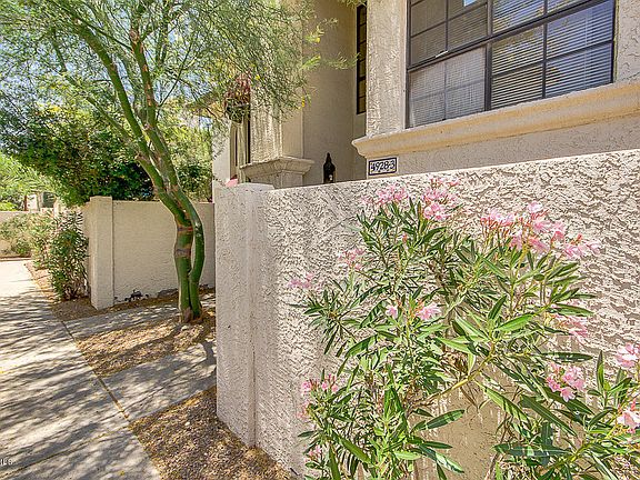 2nd image of 4928 E Siesta Dr Unit 3