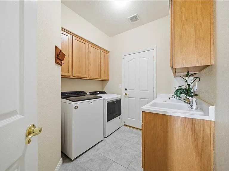 Laundry - First Floor