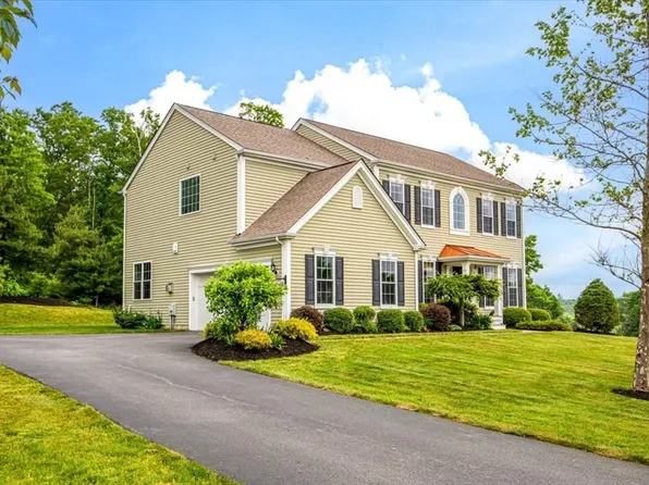 148 Farrington Ave, Norfolk, MA 02056