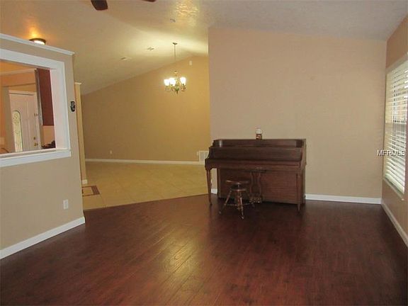 4th image of 2266 Whispering Maple Dr
