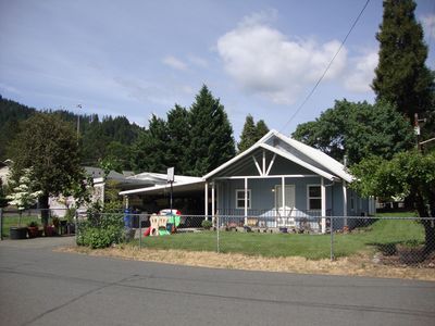 201 Park St #A & B, Rogue River, OR, 97537