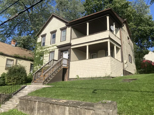 934 1st St #2, Rensselaer, NY 12144