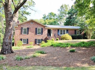 1317 Hempshire Ct, High Point, NC 27262