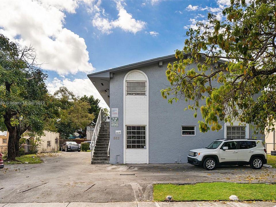 1st image of 552 NE 61st St #3