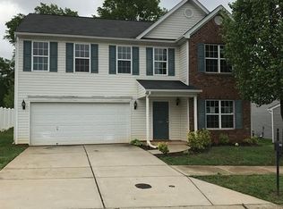 5051 Liberty Hall Cir, Winston Salem, NC 27106